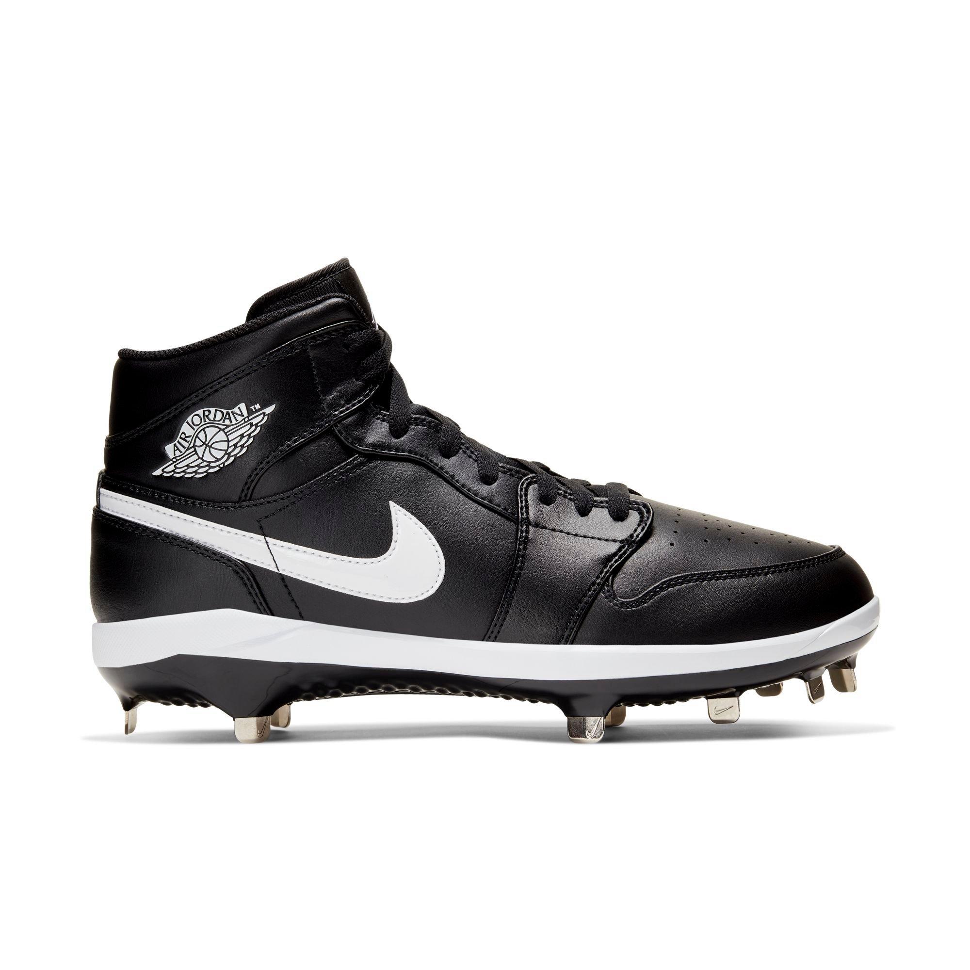 Hibbett baseball hot sale cleats